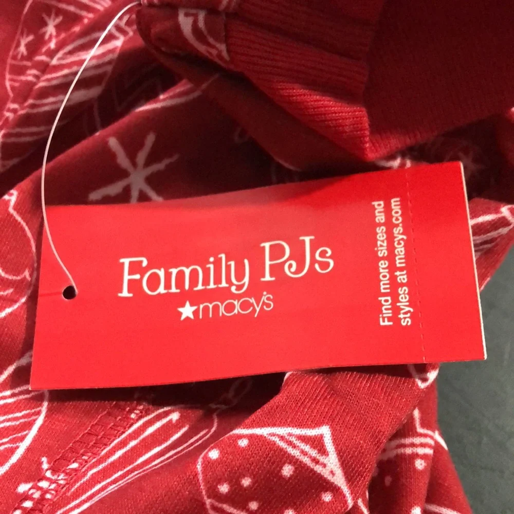 NEW Family PJs Dog Christmas Ornament Shirt Pajamas, Size Medium, Red
